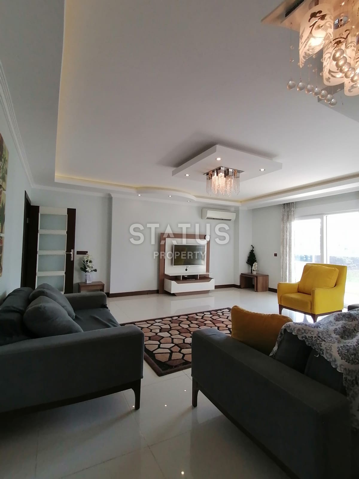 Апартаменты 3+1, 230 м2 в центре Махмутлара. фото 1