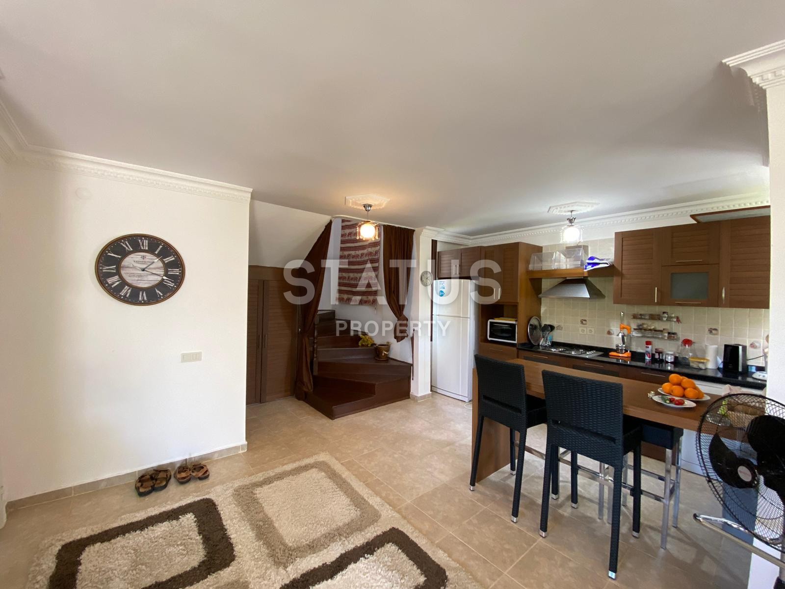 Вилла 3+1 с мебелью в районе Тюрклер, 135 м2 фото 7