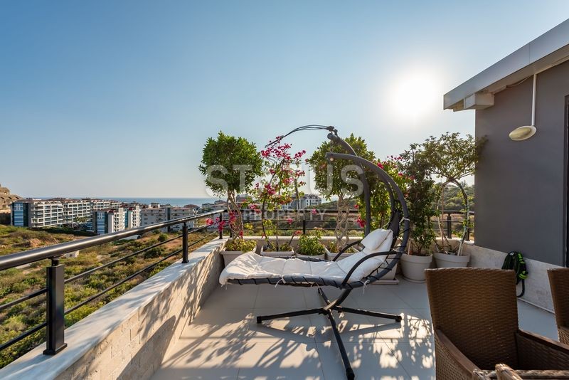 Luxurious duplex in Kestel with an equipped terrace and sea views, 186m2 фото 26