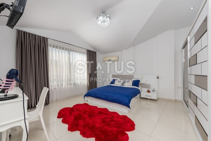 Luxurious duplex in Kestel with an equipped terrace and sea views, 186m2 фото 31