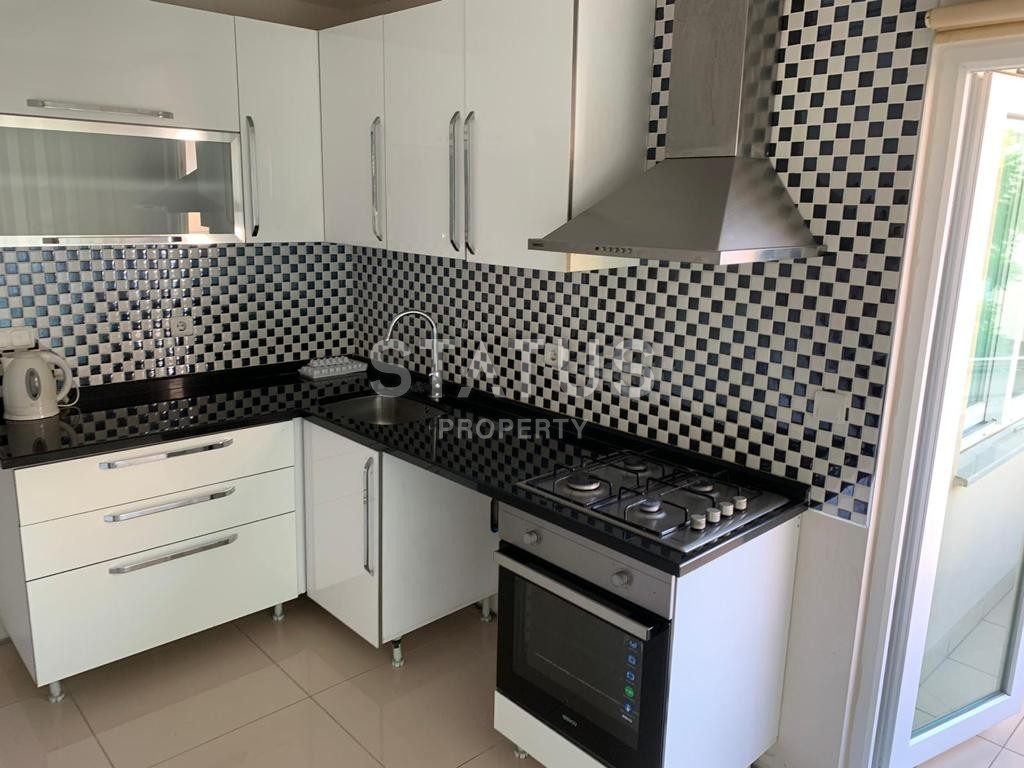 Квартира 2+1, 120 кв.м. с мебелью в центре Алании. фото 2