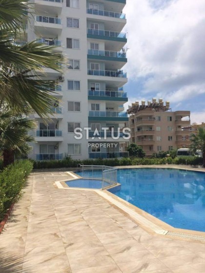 Квартира 1+1 с мебелью и техникой, 55 м2 в Махмутларе. фото 1