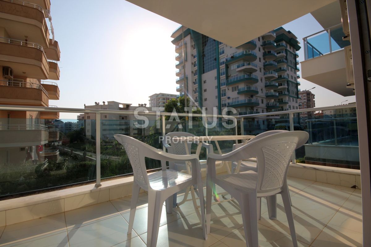 Apartment 1+1 with furniture and appliances, 55 m2 in Mahmutlar. фото 13