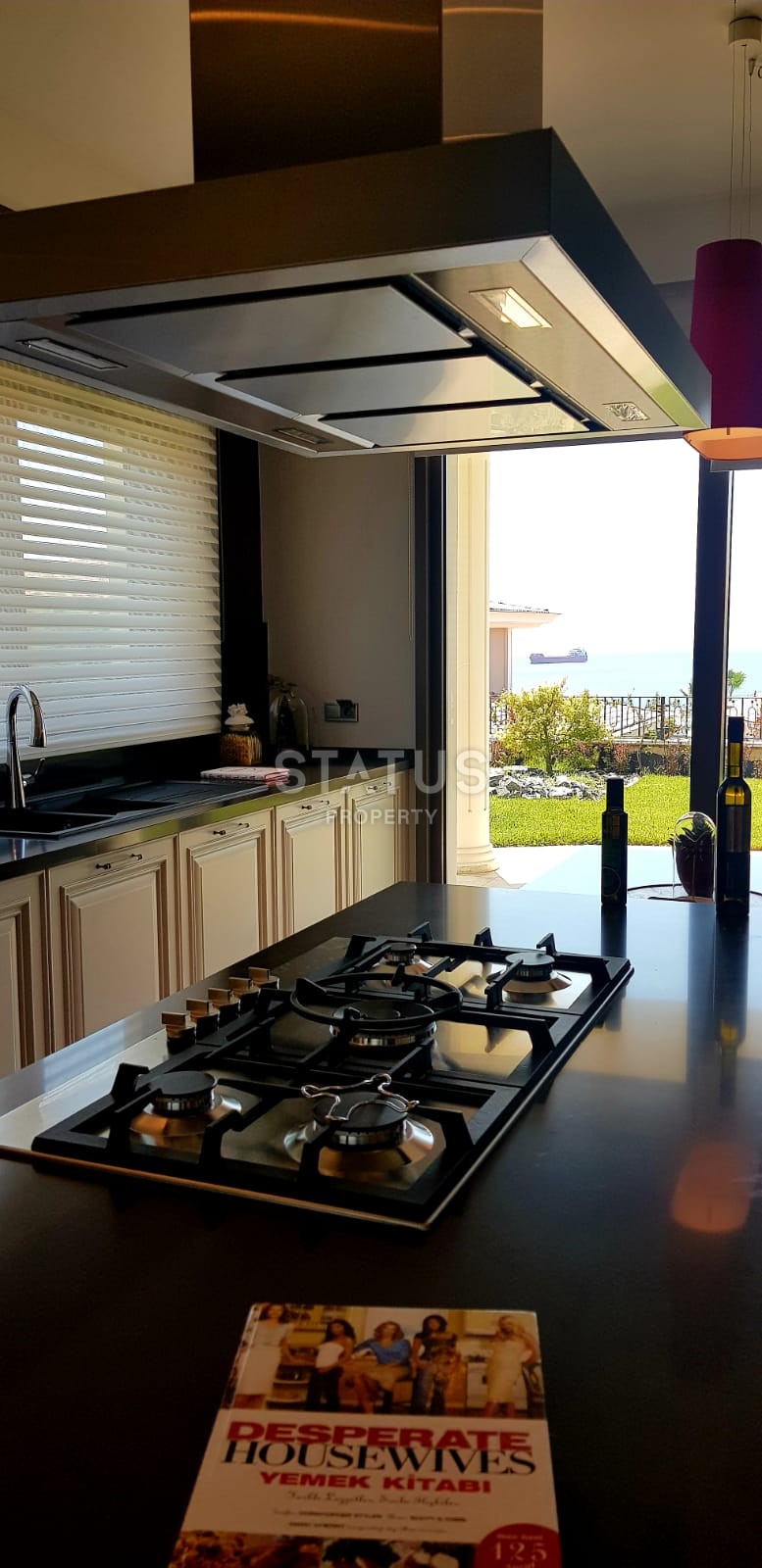 Элитные апартаменты от 1+1 до вилл на побережье, в самом грандиозном комплексе класса Люкс. Бейликдюзю, Стамбул. фото 27