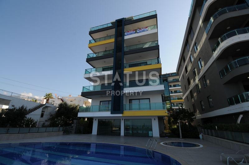 Квартиры планировки 1+1 и 2+1 на первой линии в районе Каргыджак фото 18