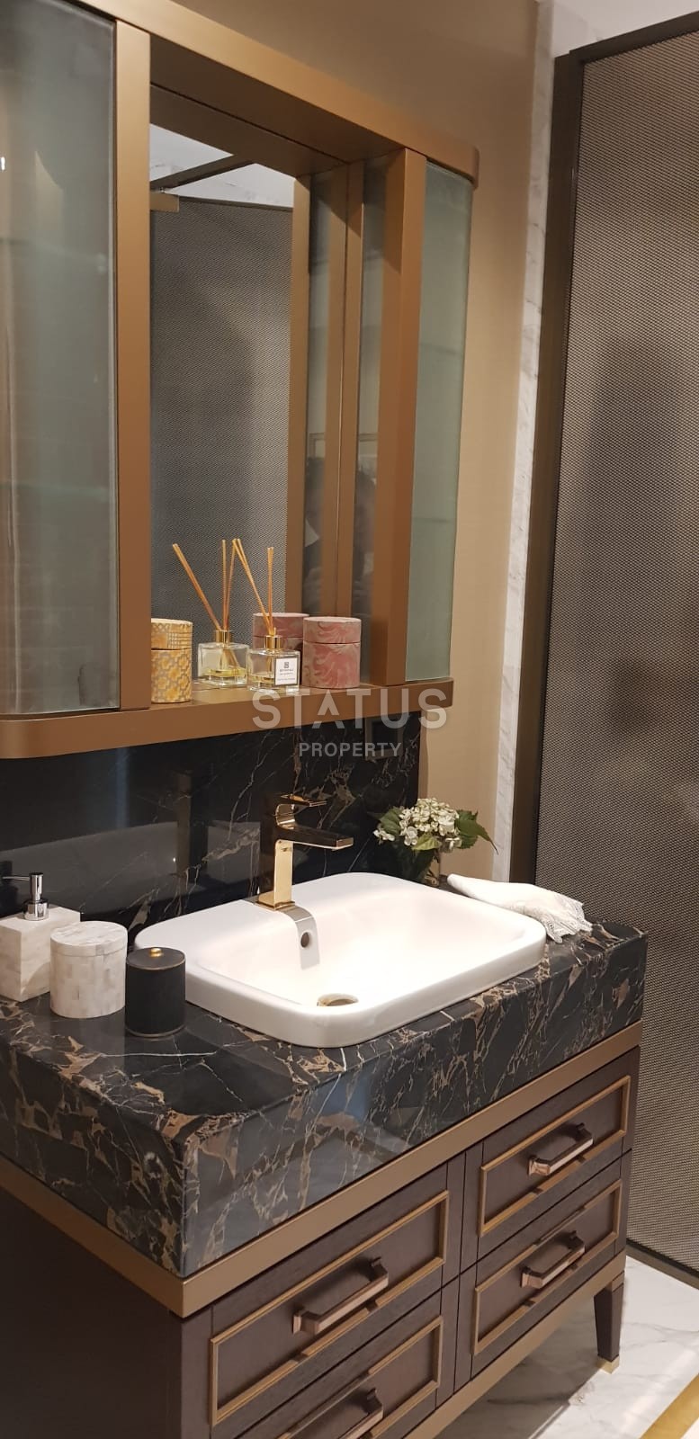 Apartments and lofts from 1+1 to 5+1 in a luxury complex on the coast of Zeytinburnu. фото 31