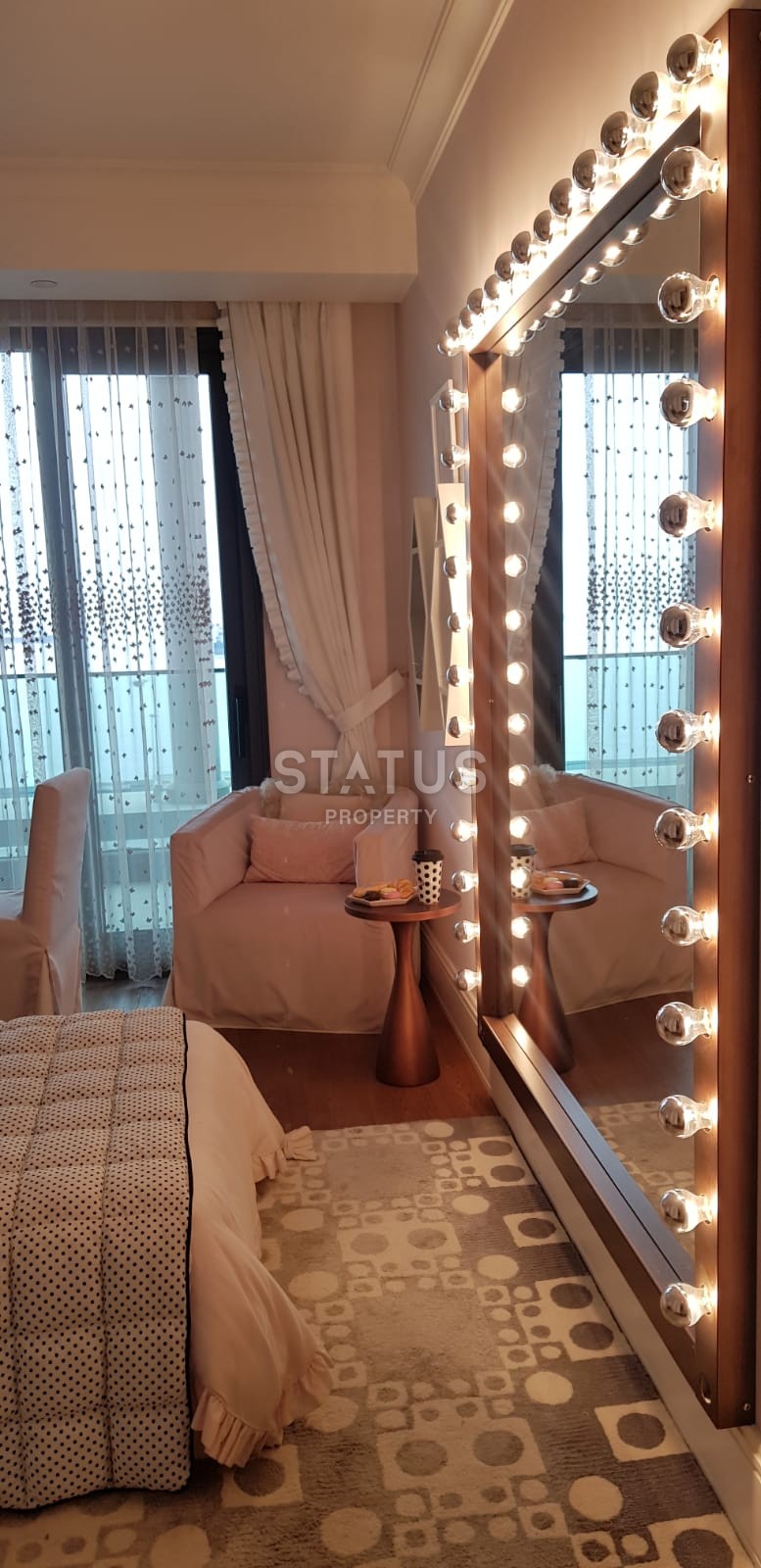 Apartments and lofts from 1+1 to 5+1 in a luxury complex on the coast of Zeytinburnu. фото 33