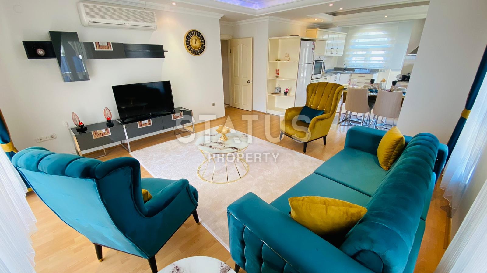 Furnished three-room apartment with sea view, 125 m2 фото 4