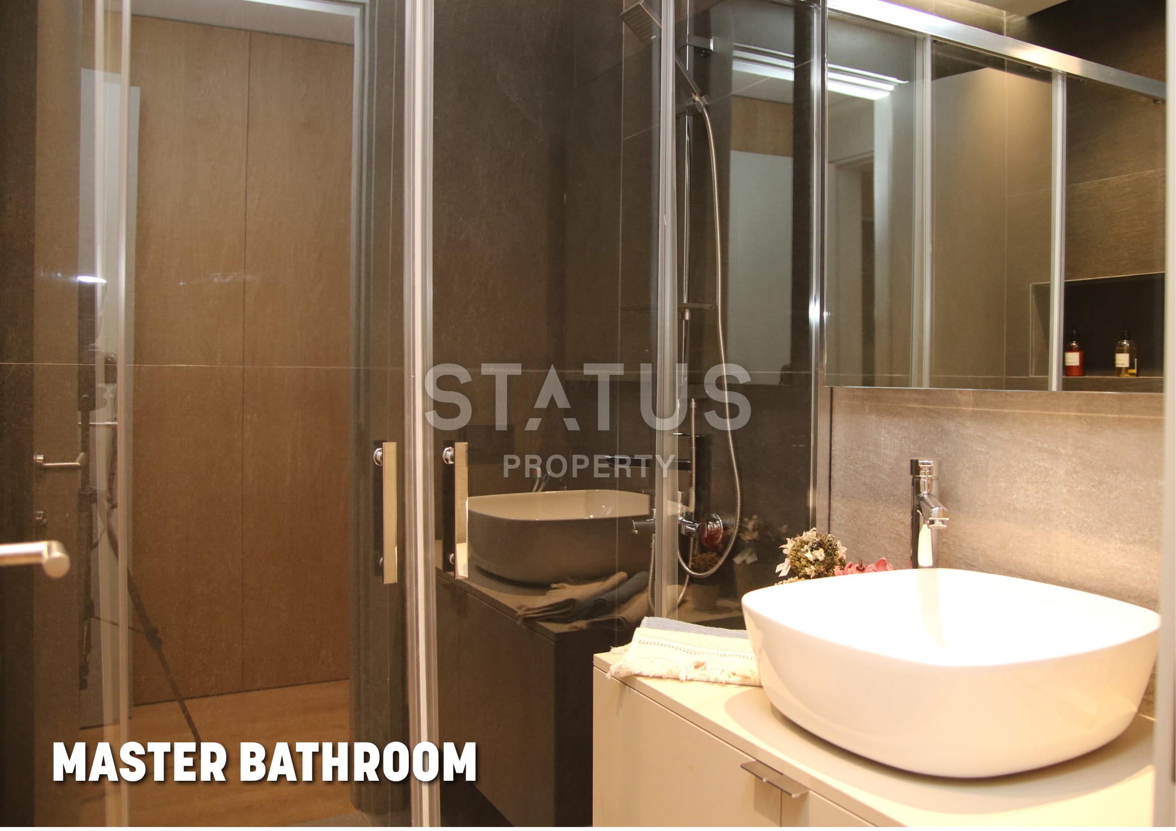 1+1 and 2+1 apartments and commercial premises in an exclusive complex with Taksim street. Beylikduzu, Istanbul. фото 35