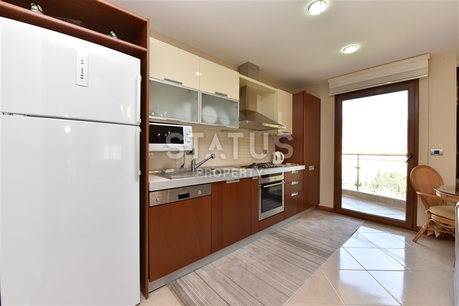 Три квартиры в отличном комплексе на первой береговой линии, 110 м2 фото 5