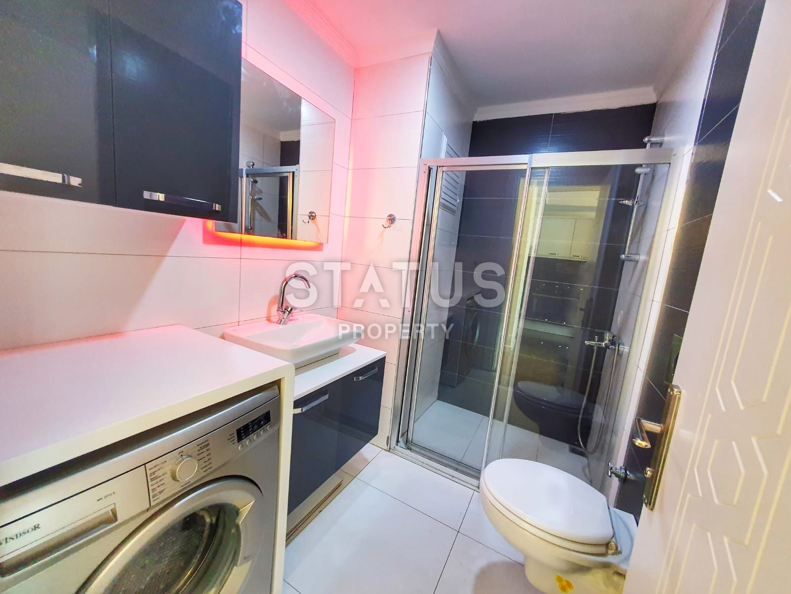 Двухкомнатная квартира с новой мебелью с видом на горы, 60 м2 фото 9