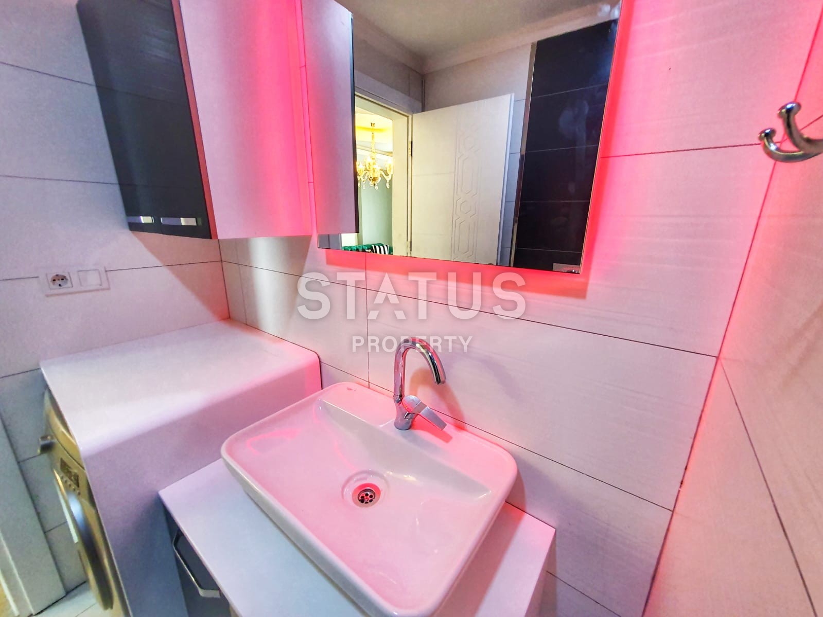 Двухкомнатная квартира с новой мебелью с видом на горы, 60 м2 фото 10