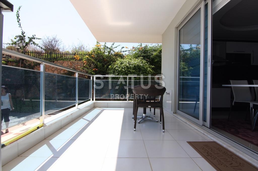 Меблированный садовый дуплекс 2+1, 140 м2 с видом на море. Кестель, Алания. фото 12