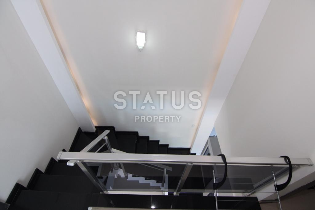 Меблированный садовый дуплекс 2+1, 140 м2 с видом на море. Кестель, Алания. фото 16