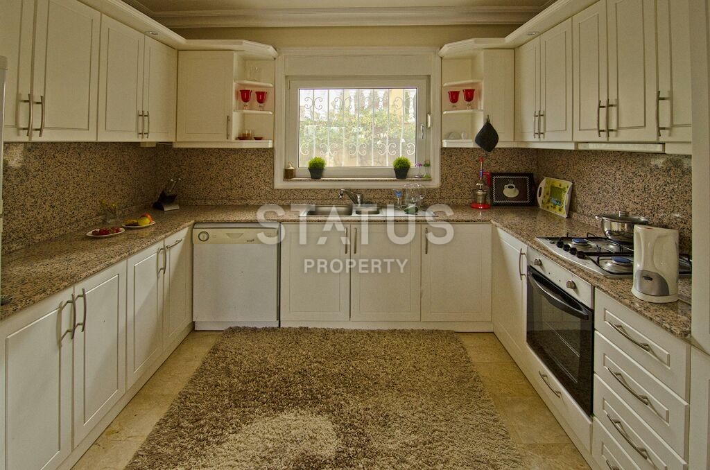 Уютная вилла 3+1 с собственным бассейном с шикарными видами на море и горы, 220 м2 фото 22