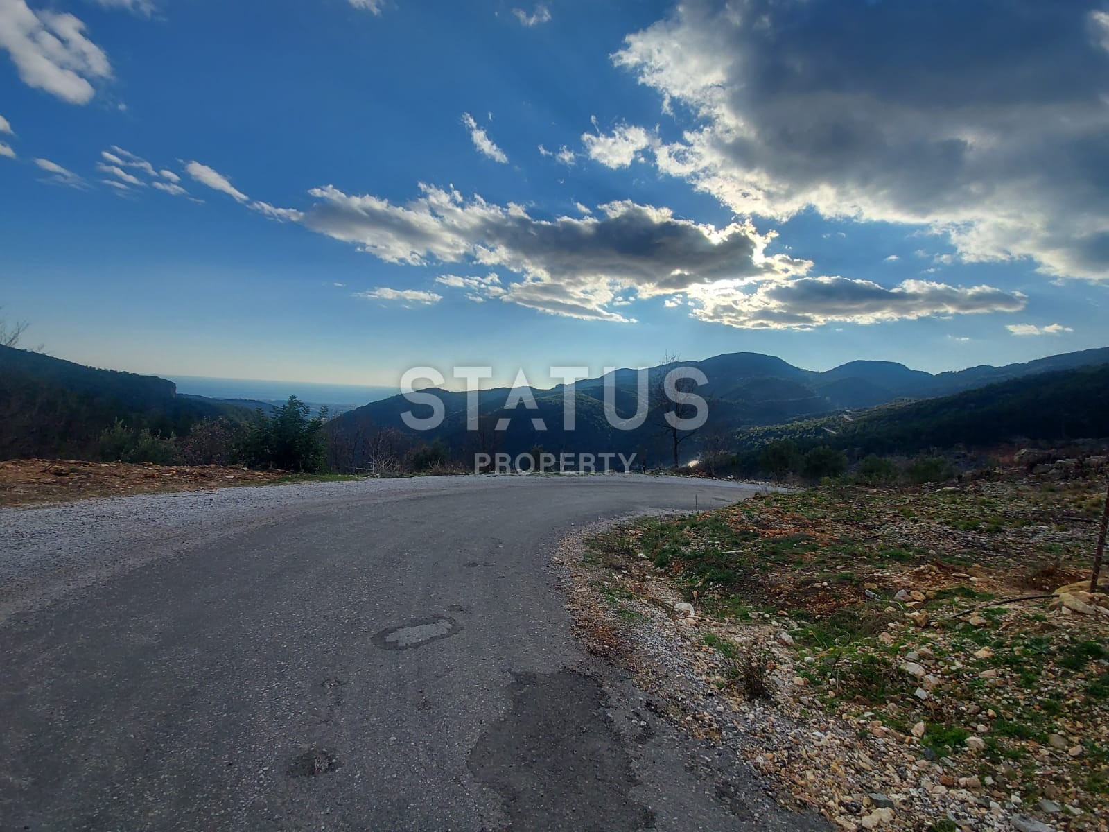 Plot of 450 m2 with prefabricated house and sea view in the ecological location of Bademaaci, Alanya. фото 5