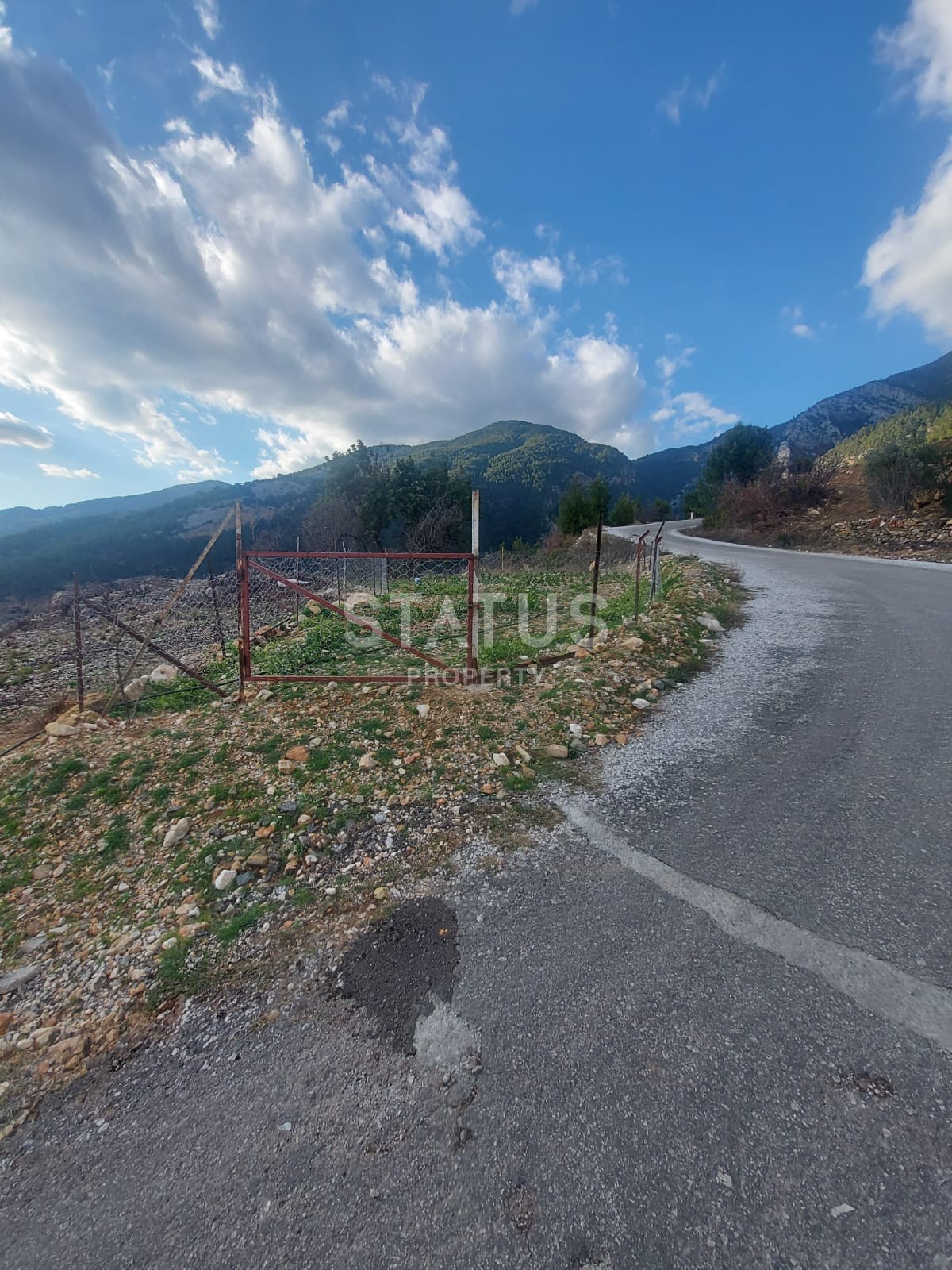 Plot of 450 m2 with prefabricated house and sea view in the ecological location of Bademaaci, Alanya. фото 8