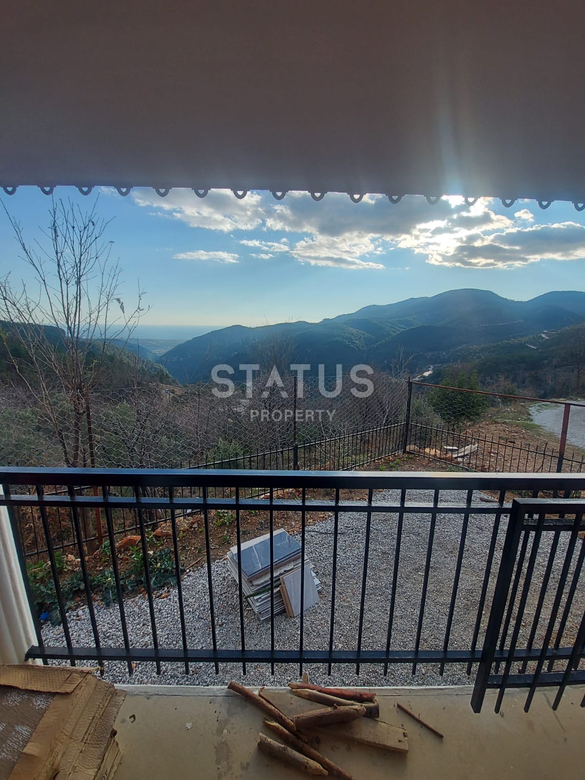 Plot of 450 m2 with prefabricated house and sea view in the ecological location of Bademaaci, Alanya. фото 9