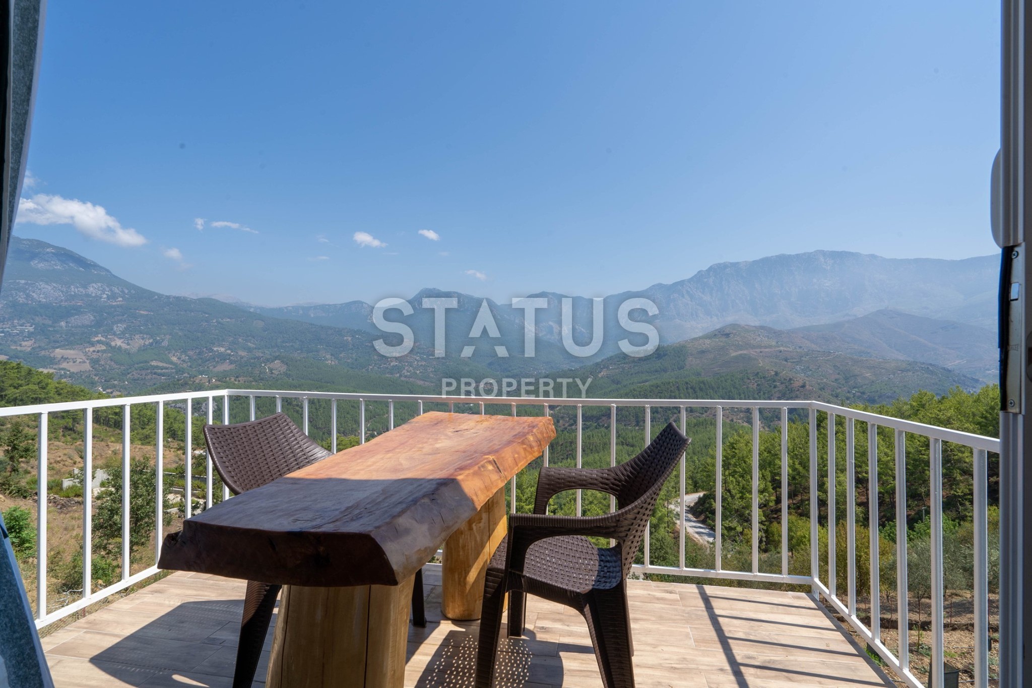 Two-storey house 2+1 on a plot of 2500 m2 in Demirtas, Alanya. фото 4