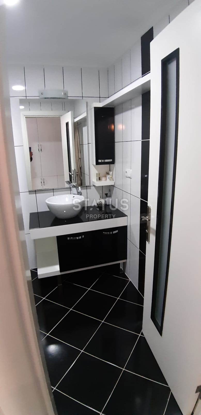 Трехкомнатные апартаменты в роскошном комплексе в центре города, 80 м2. фото 5