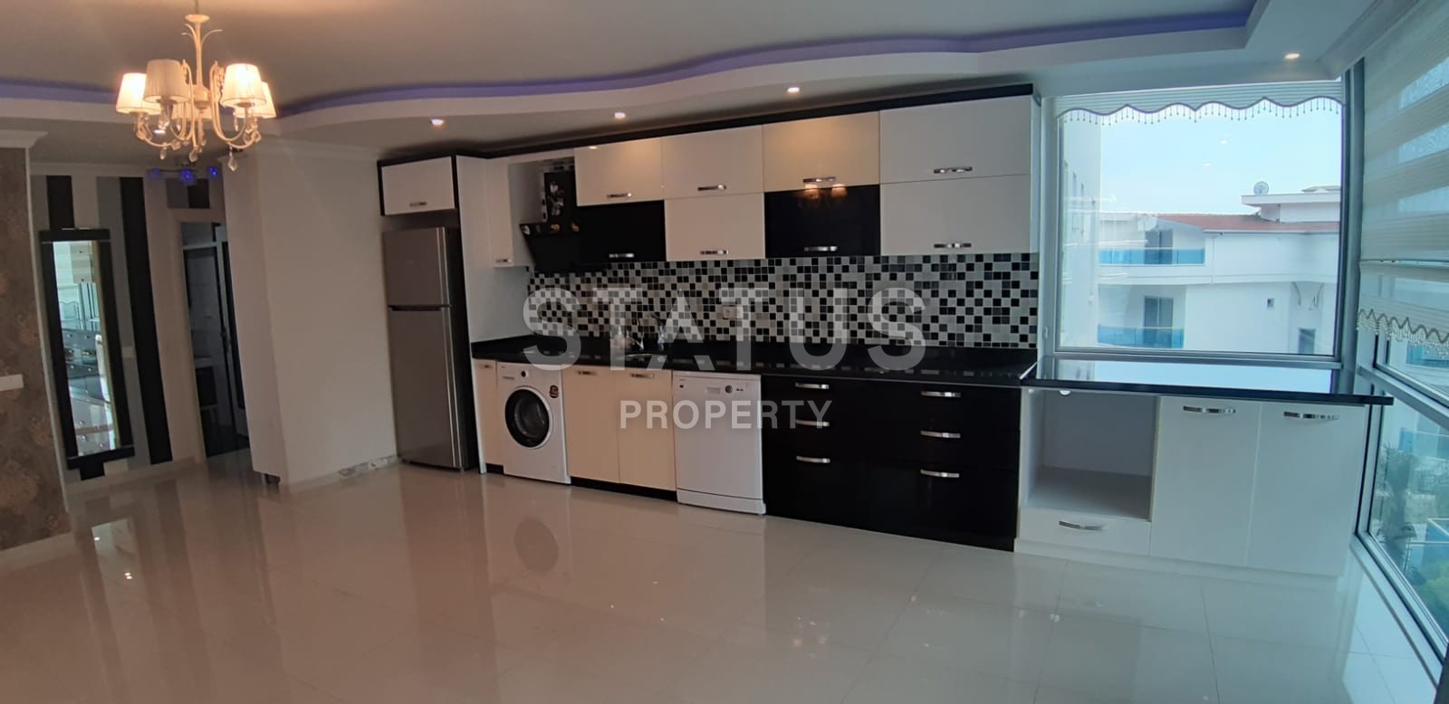 Трехкомнатные апартаменты в роскошном комплексе в центре города, 80 м2. фото 9