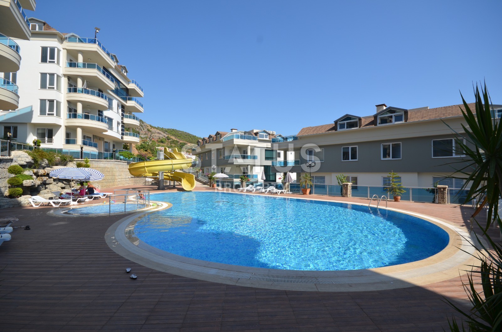 Трехкомнатные апартаменты в роскошном комплексе в центре города, 80 м2. фото 13