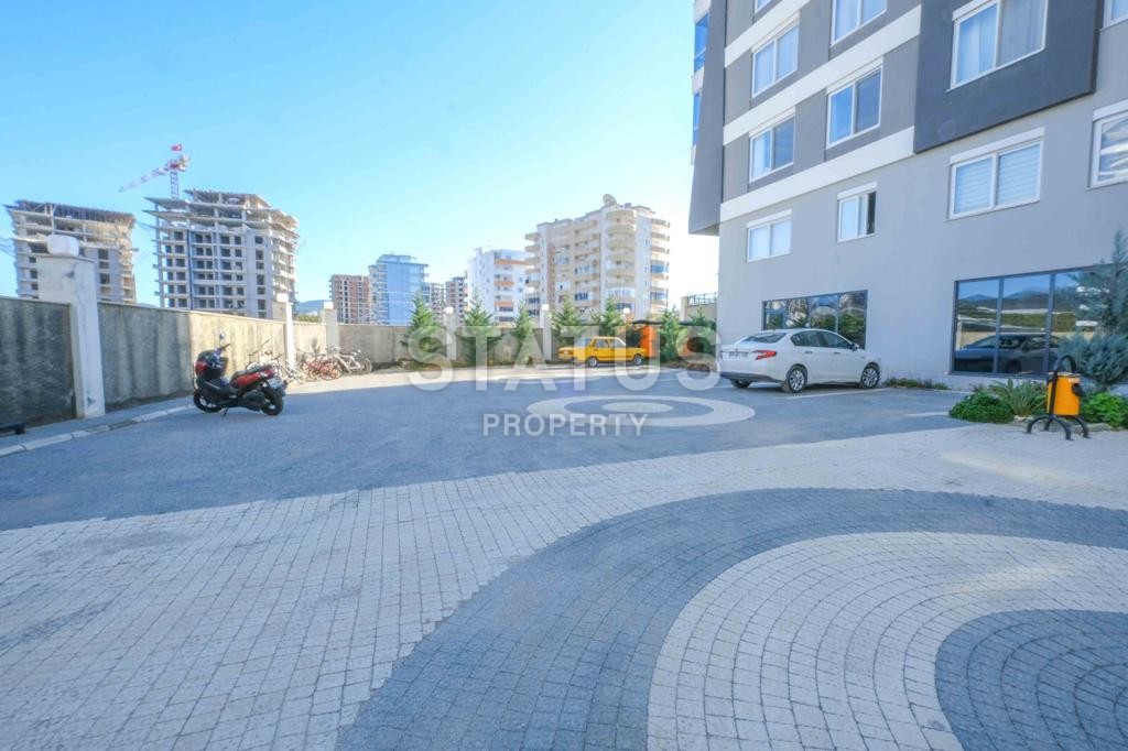 4+1 layout apartment with a separate kitchen in a new complex with developed infrastructure in Mahmutlar, 180 m2 фото 27