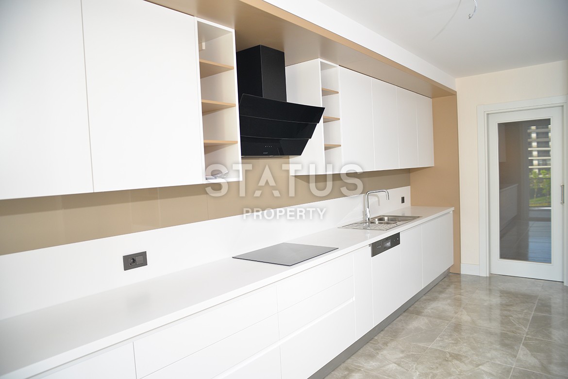 Spacious comfortable apartments 2+1, 3+1 and 4+1 in a new complex. Beylikduzu, Istanbul. фото 34