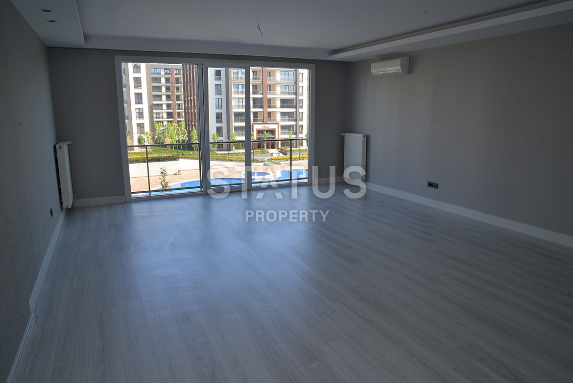 Spacious comfortable apartments 2+1, 3+1 and 4+1 in a new complex. Beylikduzu, Istanbul. фото 40