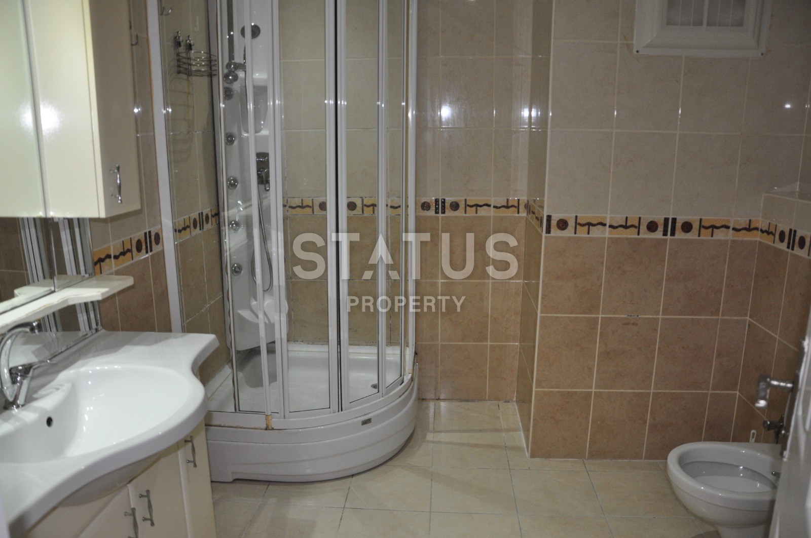 Трехкомнатная квартира в 50метрах от моря в Тосмуре, 105м2 фото 7