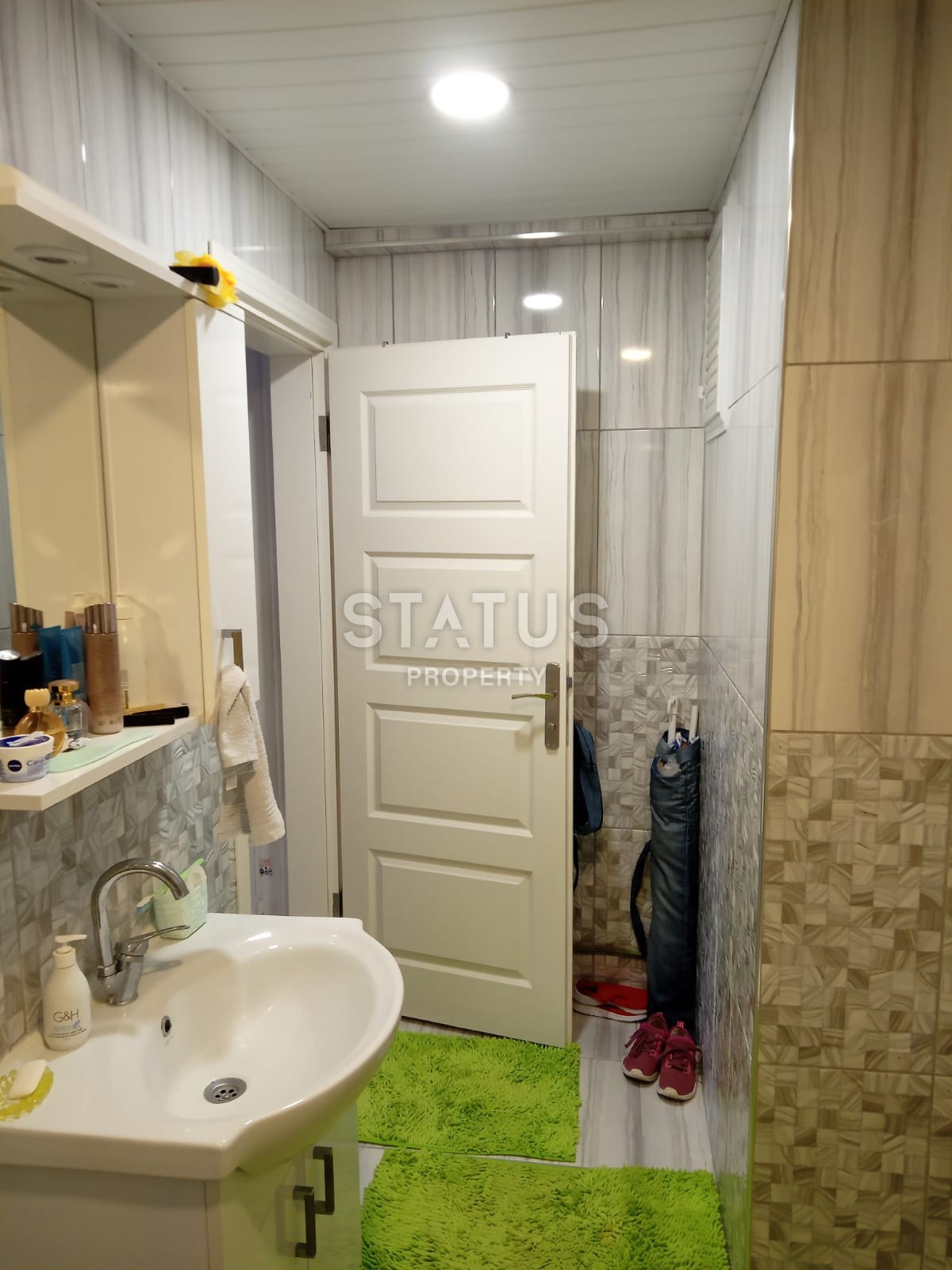 Spacious two-room apartment 65 sq.m. overlooking nature. Mahmutlar, Alanya. фото 8