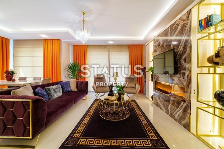 Четырехкомнатная квартира с новой мебелью, 160 м2 фото 1