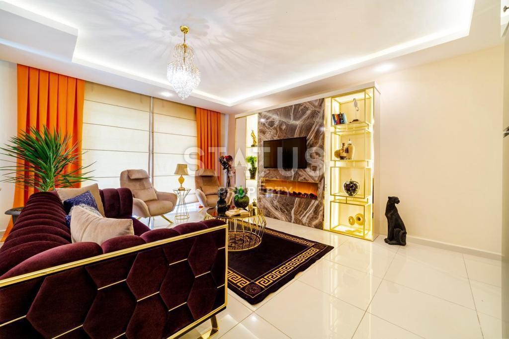 Four-room apartment with new furniture, 160 m2 фото 4