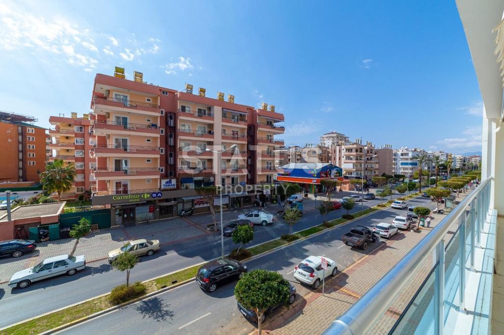 Four-room apartment with new furniture, 160 m2 фото 12