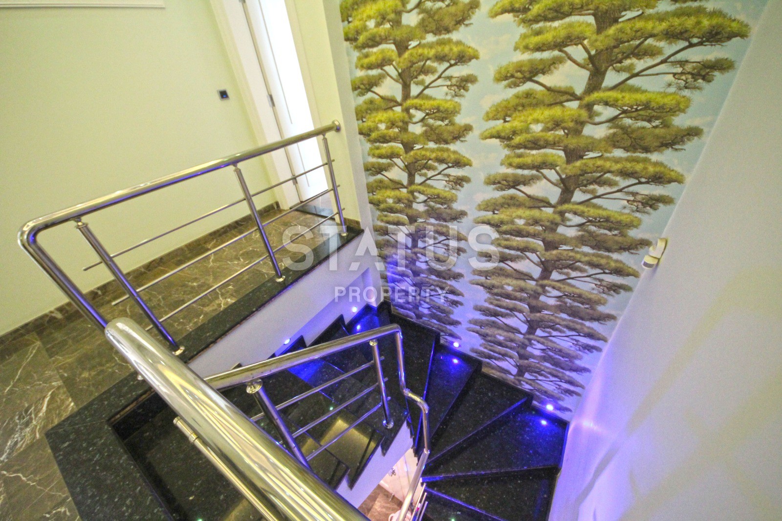 Five-room apartment of 200 m2 with a fireplace and private sauna in Mahmutlar. фото 21