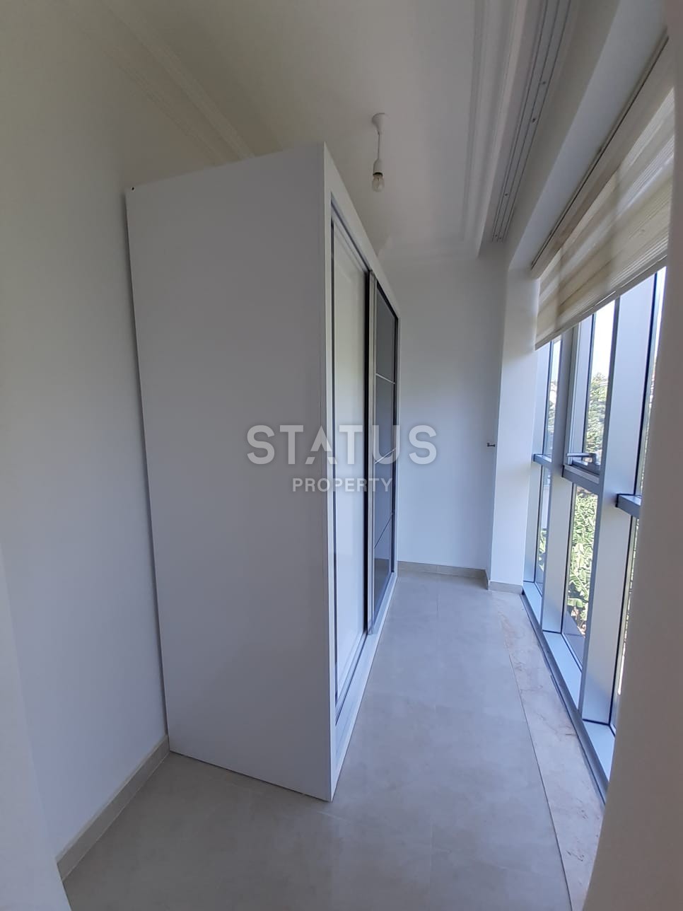 Двухуровневая четырехкомнатная квартира с мебелью в 150 метрах от моря. фото 18