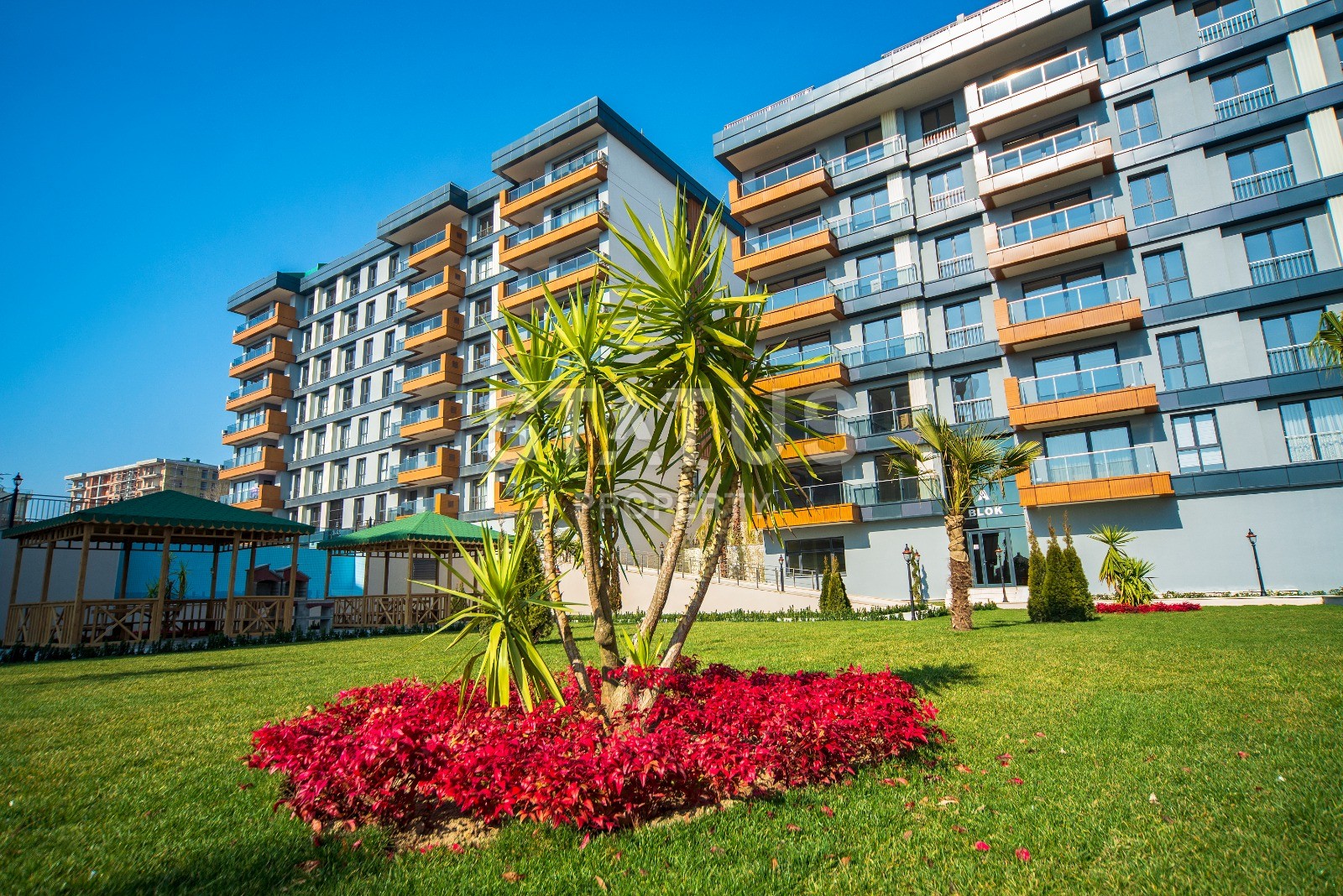 Квартиры от 93 до 271 м2 в отличном жилом комплексе с видом на море. Буюкчекмедже, Стамбул. фото 12