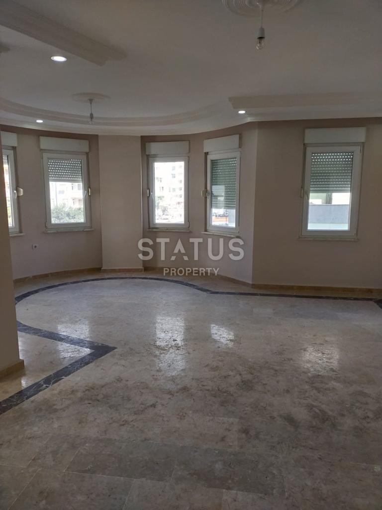 Apartment 2+1 with an area of 100 m2, just 200 meters from the sea. Mahmutlar, Alanya. фото 4