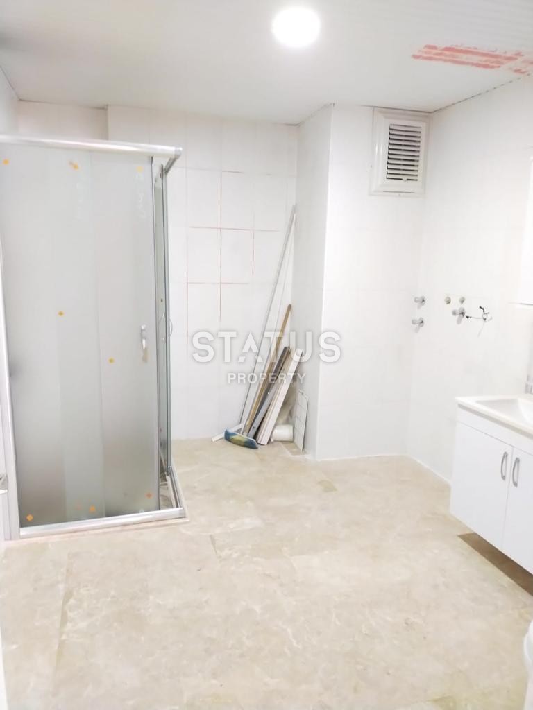 Apartment 2+1 with an area of 100 m2, just 200 meters from the sea. Mahmutlar, Alanya. фото 12