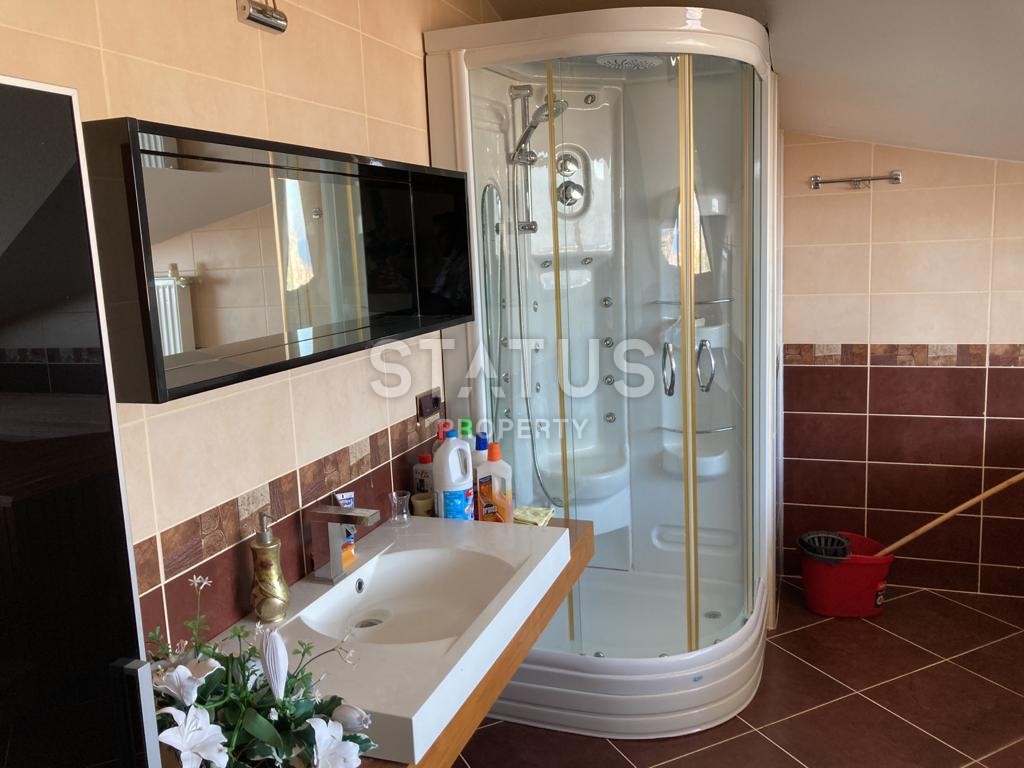 Luxurious furnished duplex overlooking the sea and the center of Alanya, 3+1, 225 m2 фото 11