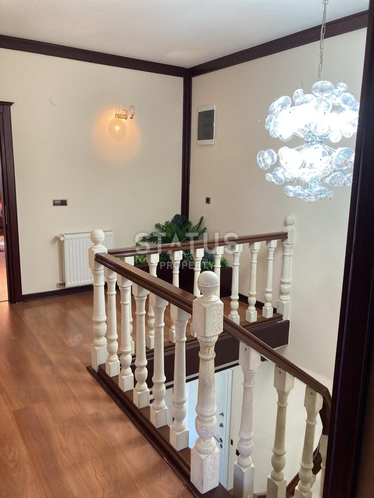 Luxurious furnished duplex overlooking the sea and the center of Alanya, 3+1, 225 m2 фото 30