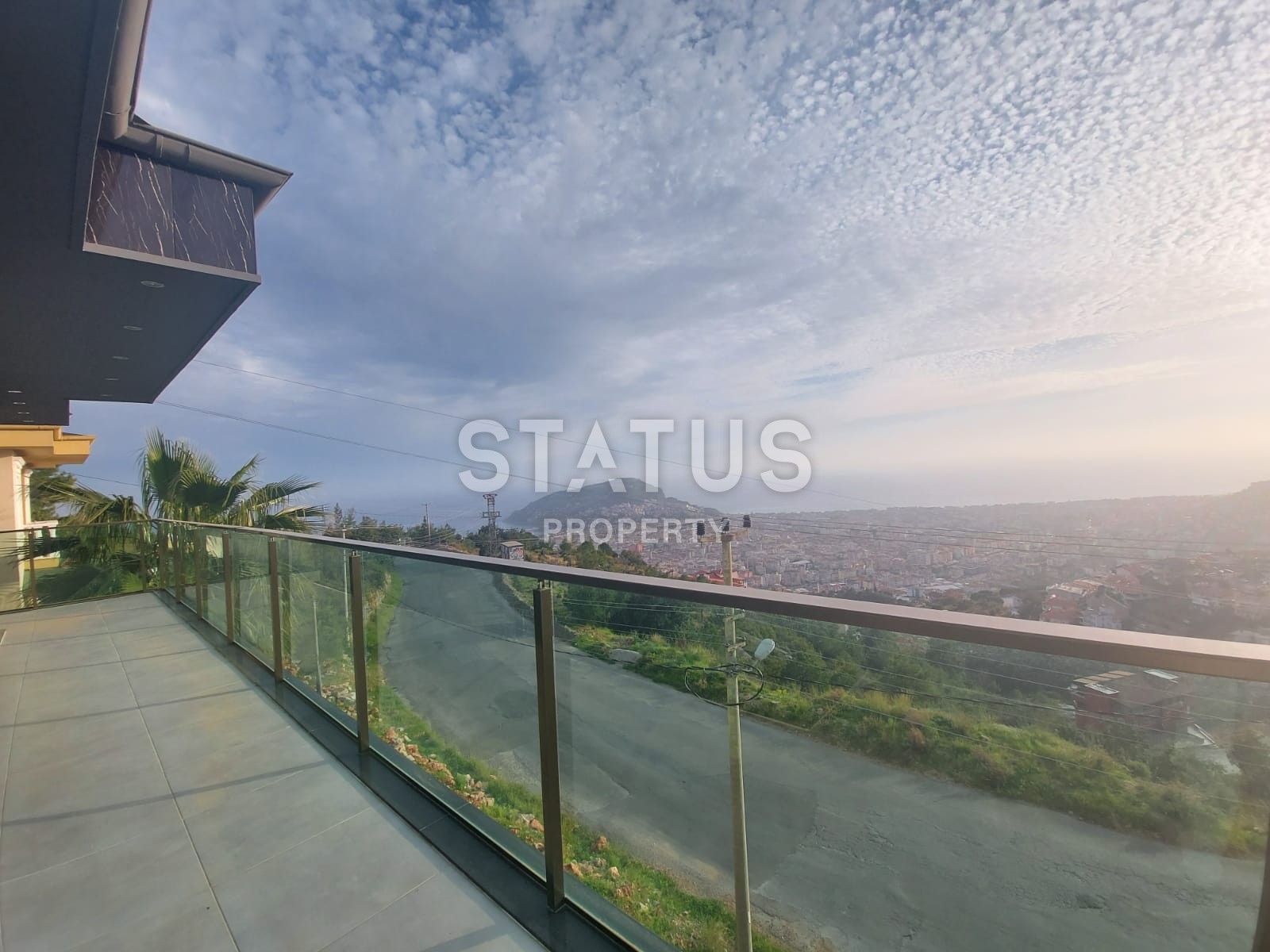 Villa 3+1 with a view of the sea and the fortress, 200 m2. Bektash. Alanya. фото 11