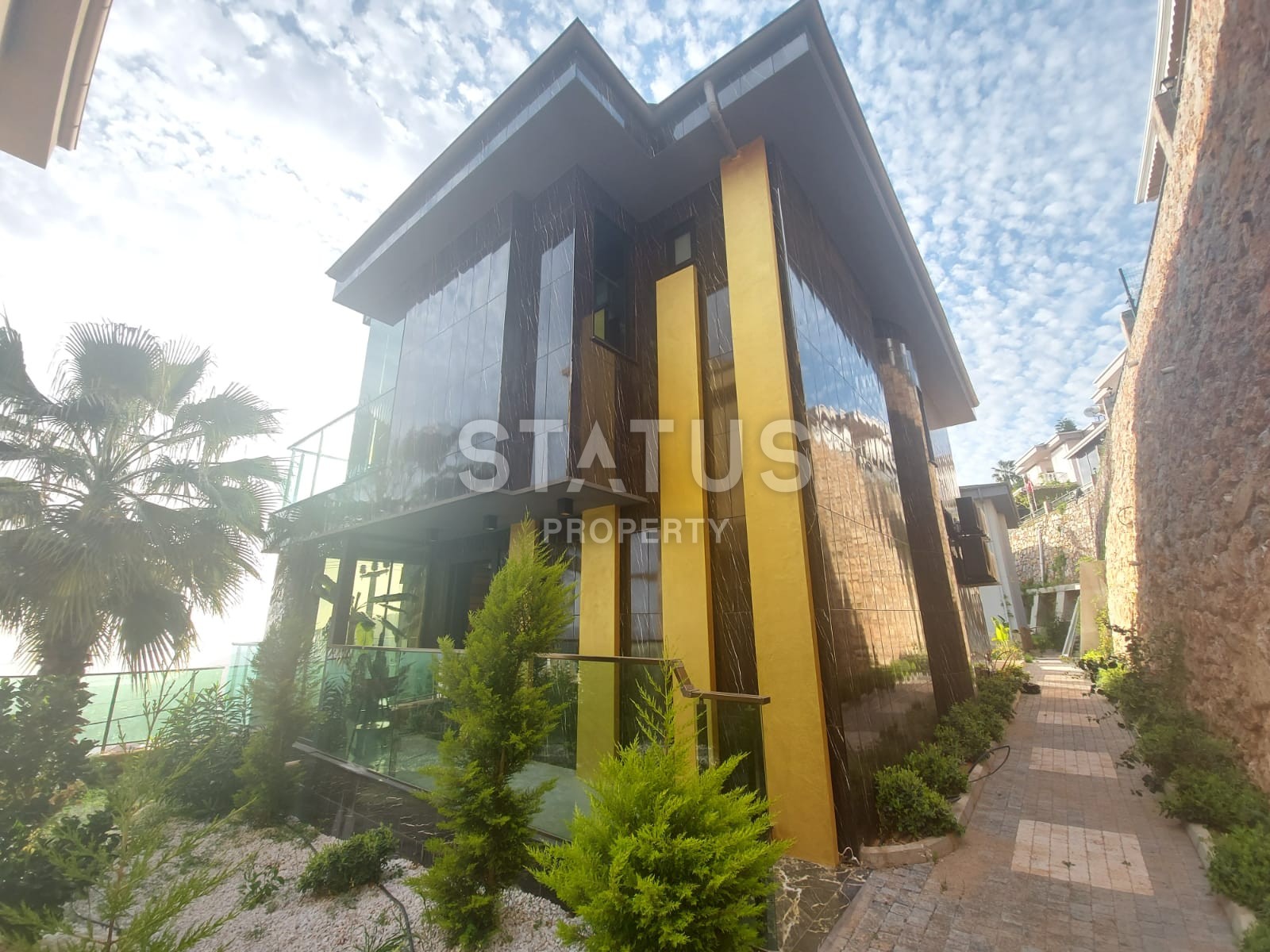 Villa 3+1 with a view of the sea and the fortress, 200 m2. Bektash. Alanya. фото 13