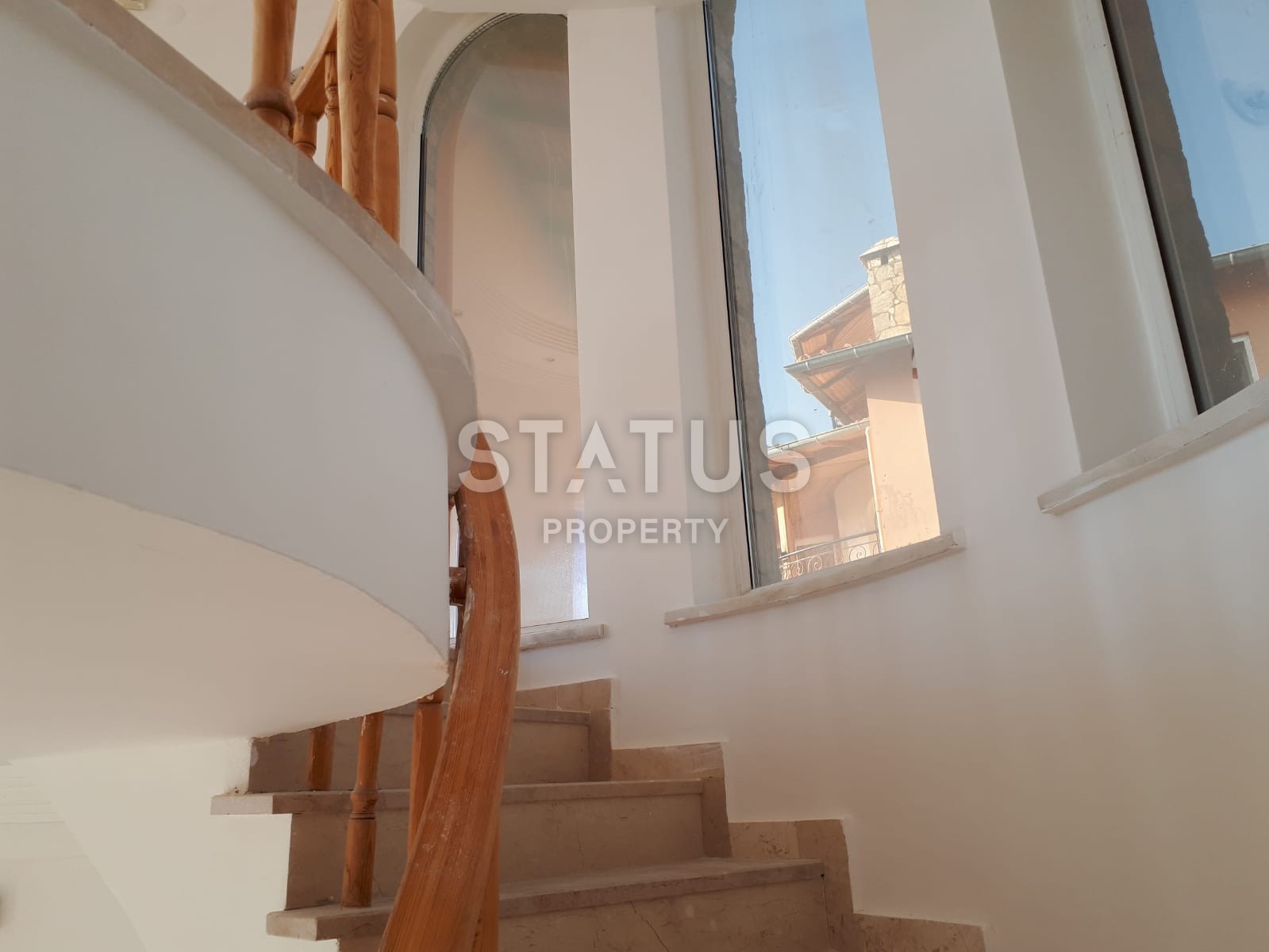 Inexpensive villa in the central part of the city in the Oba area, 185 sq. m. фото 3