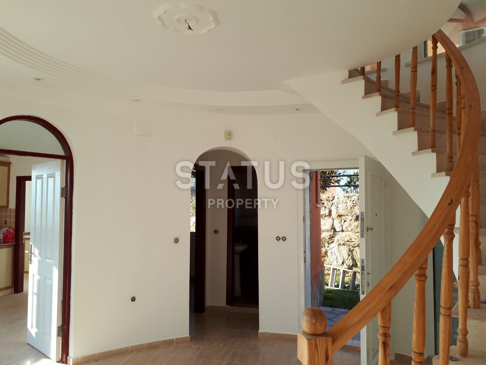 Inexpensive villa in the central part of the city in the Oba area, 185 sq. m. фото 6