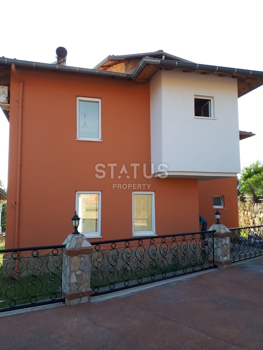 Inexpensive villa in the central part of the city in the Oba area, 185 sq. m. фото 9