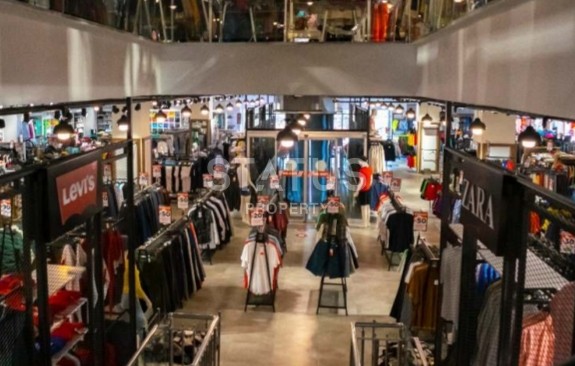 Коммерческие помещения от 32 м2 в торговом центре курортного района Паяллар. фото 3