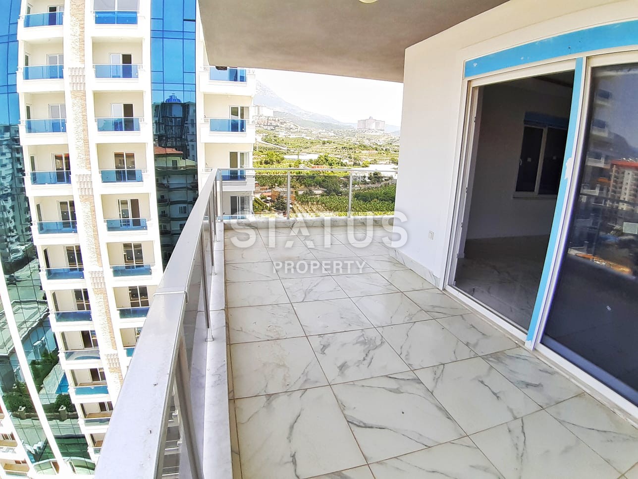 Квартира 2+1 в новом комплексе в Махмутларе на высоком этаже, 110 м2 фото 17