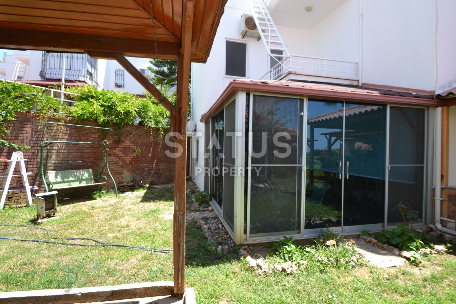 Вилла-триплекс 2+1 с мебелью в комплексе на первой линии моря, 120 м2 фото 19