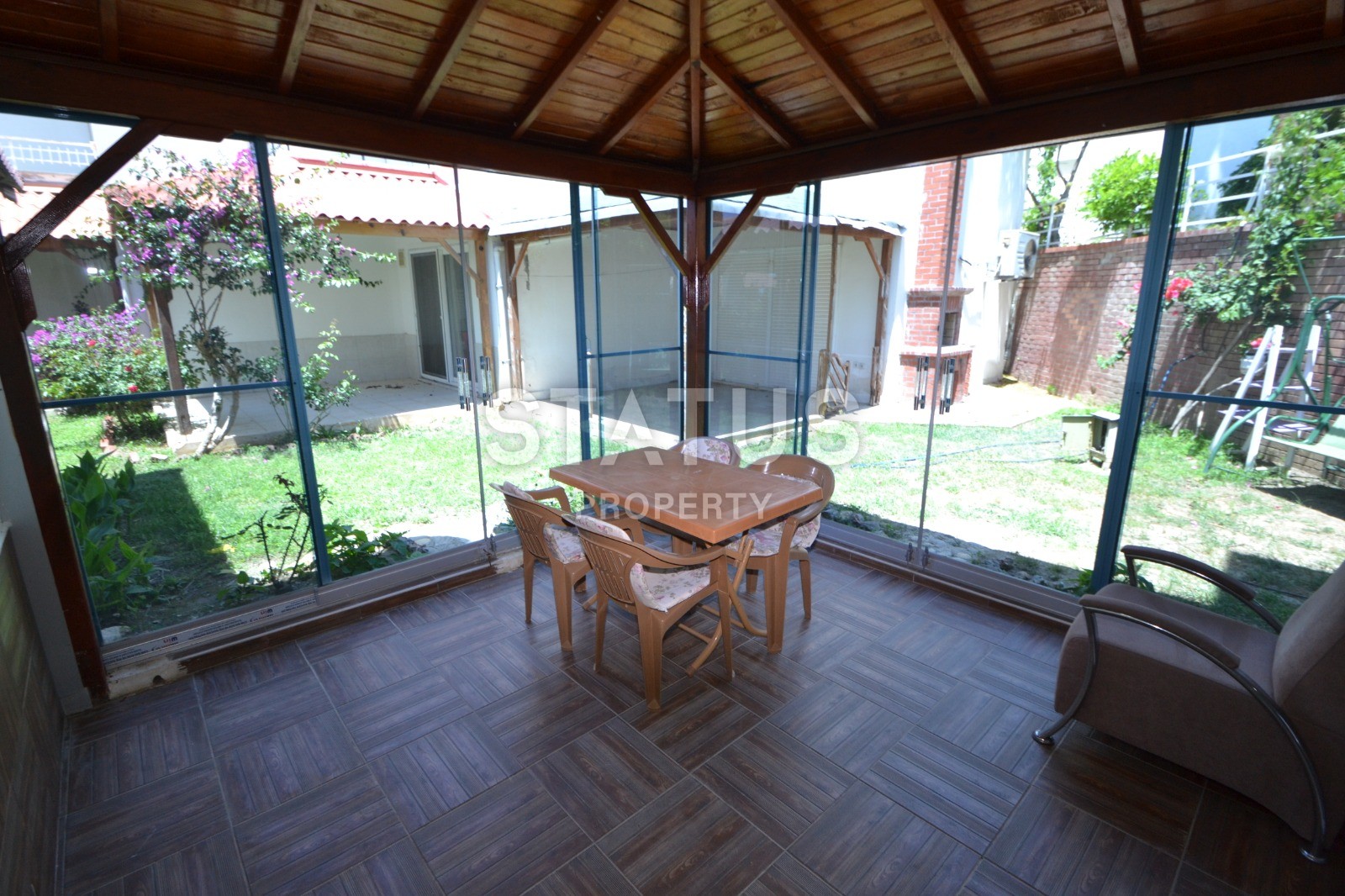 Вилла-триплекс 2+1 с мебелью в комплексе на первой линии моря, 120 м2 фото 20